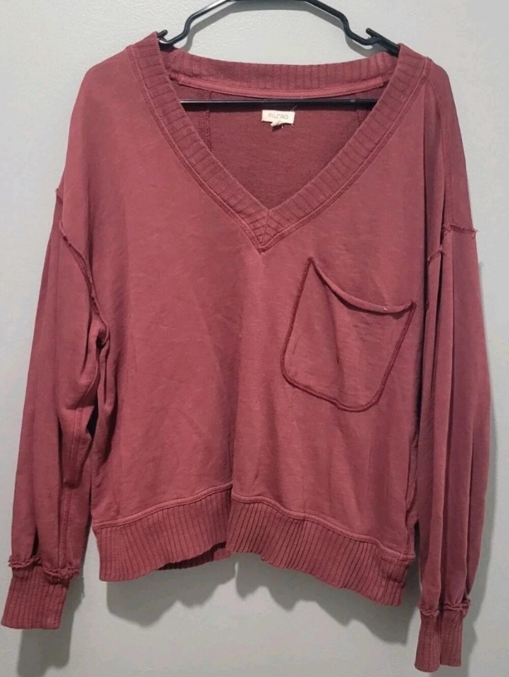 PILCRO $108 Washed Rose V-Neck Pocket Pullover Oversized Sz M